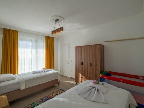  gece  -  Kasım
  | Fethiye Seydikemer'de Doğa Manzaralı 4 Kişilik Villa: Aileler ve Balayı Çiftleri İçin İdeal